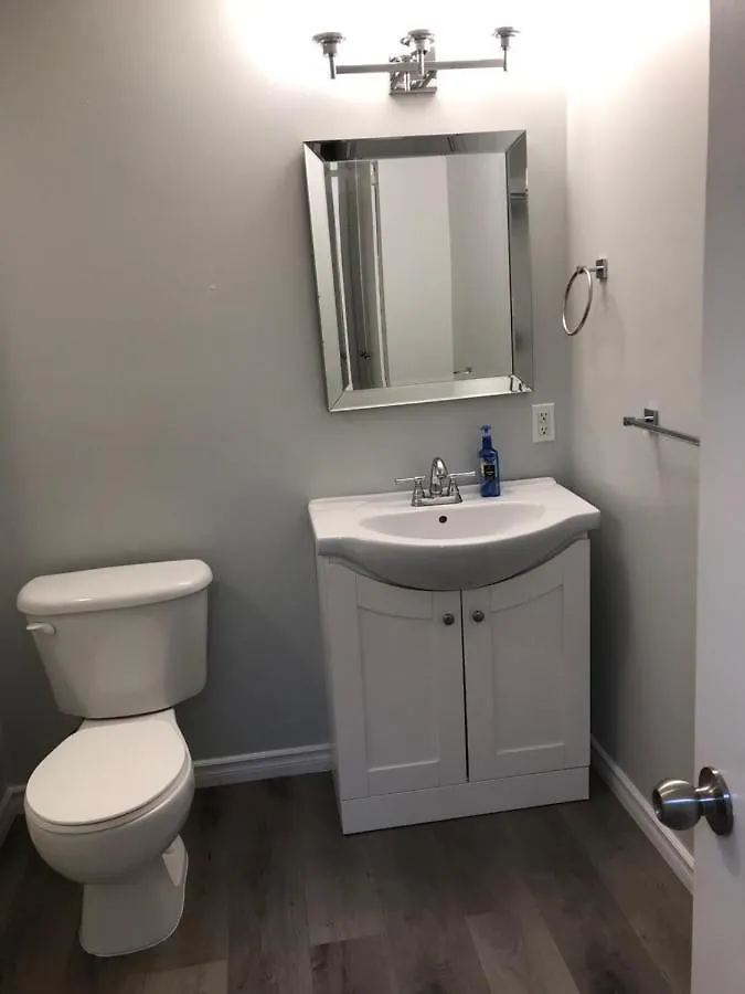 Homestay szállás A Bright Specious 1 Bedroom Unit In The Basement Ottawa Kanada